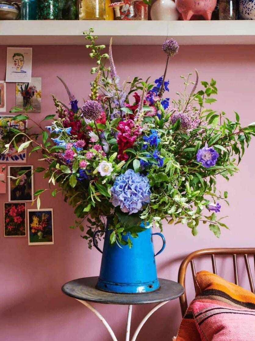 scarlet and violet london florists