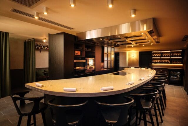 aulis london
