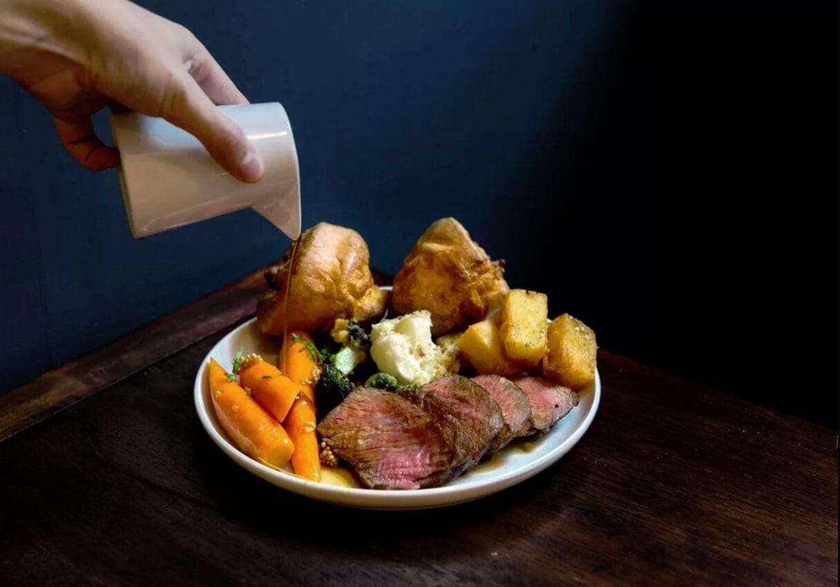 Cora Pearl, Covent Garden Sunday roast