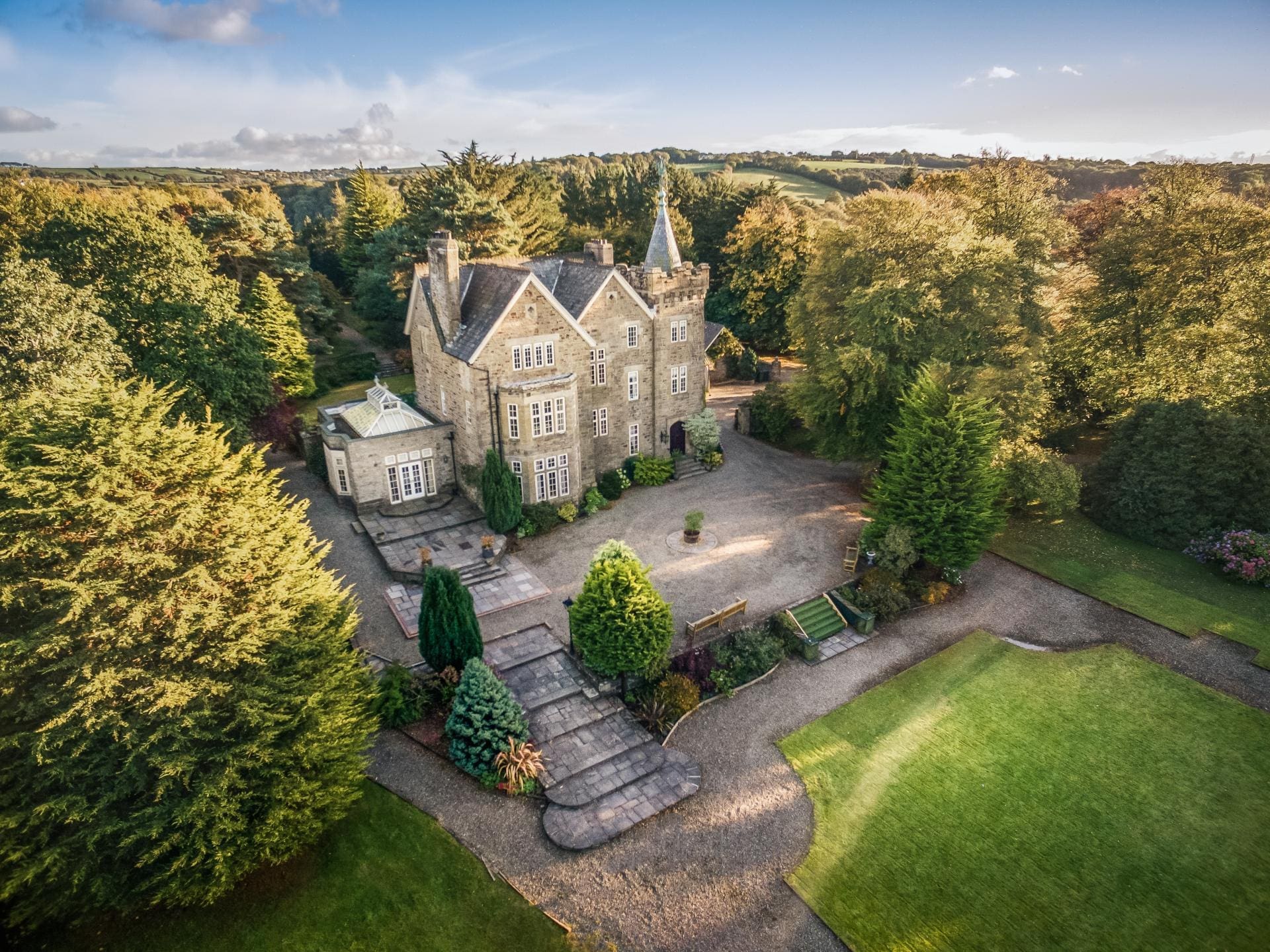 The finest manor houses and country homes to rent in Wales Luxury London