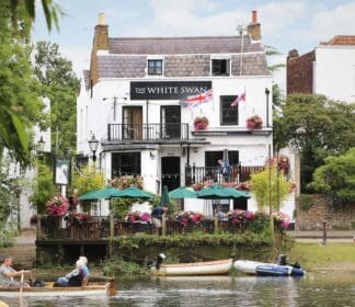 london pubs with beer gardens