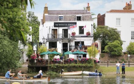 london pubs with beer gardens
