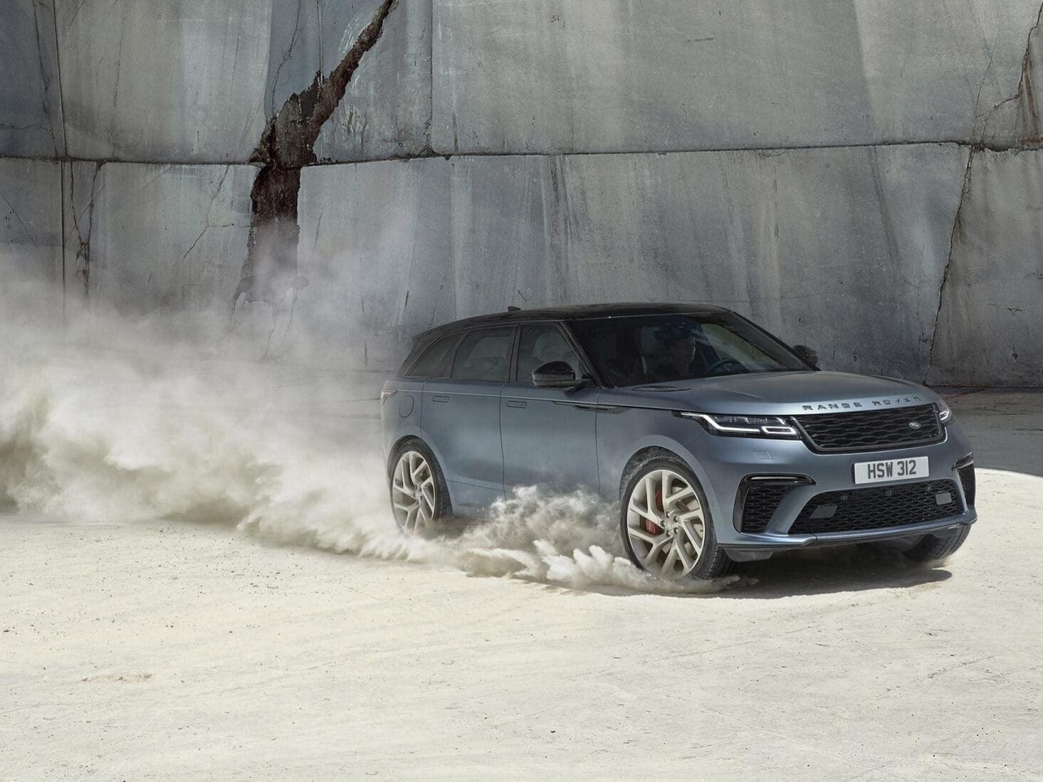 Range Rover Velar SVAD