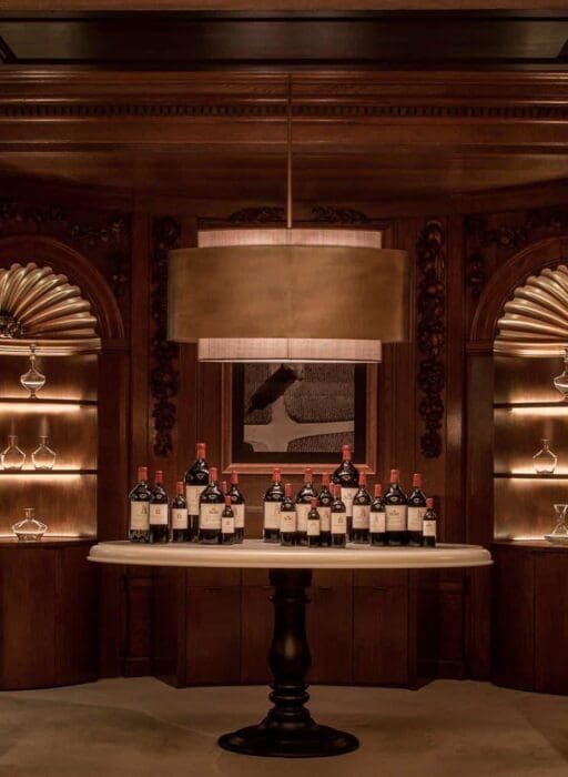 ten trinity square wine club