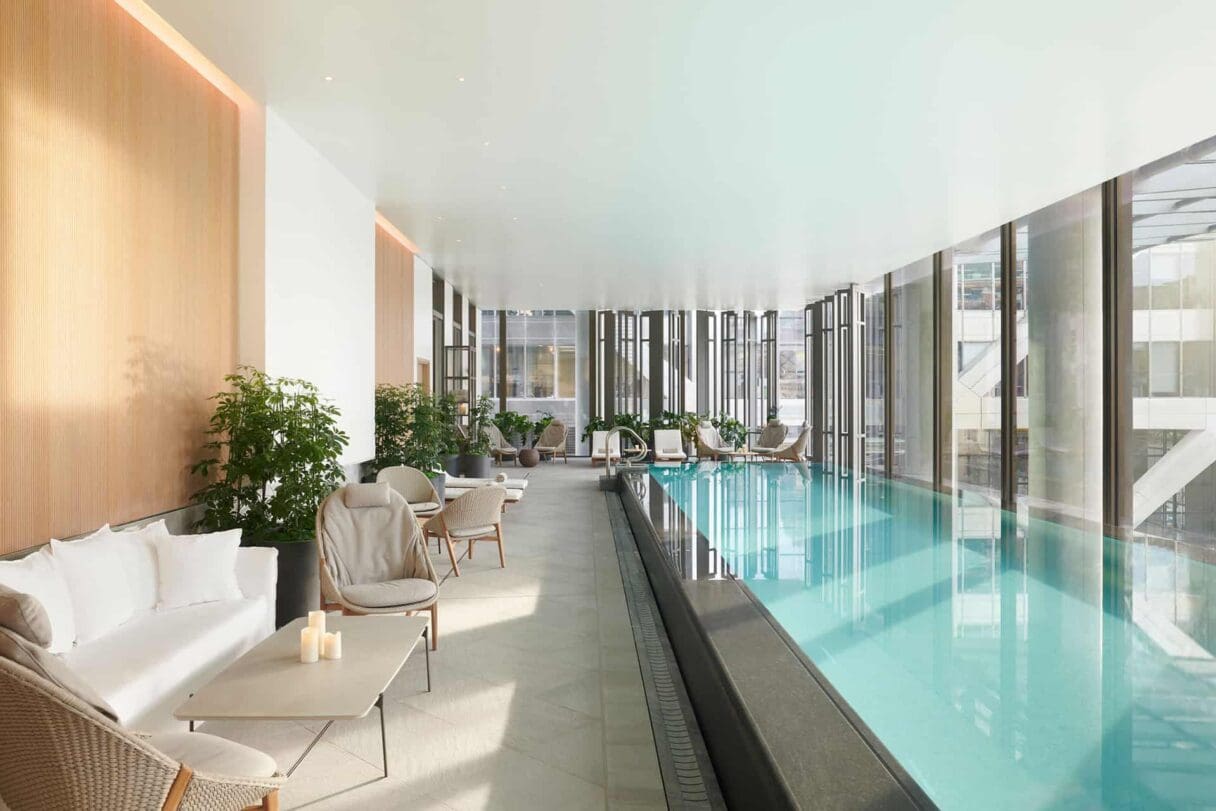 pan pacific london pool