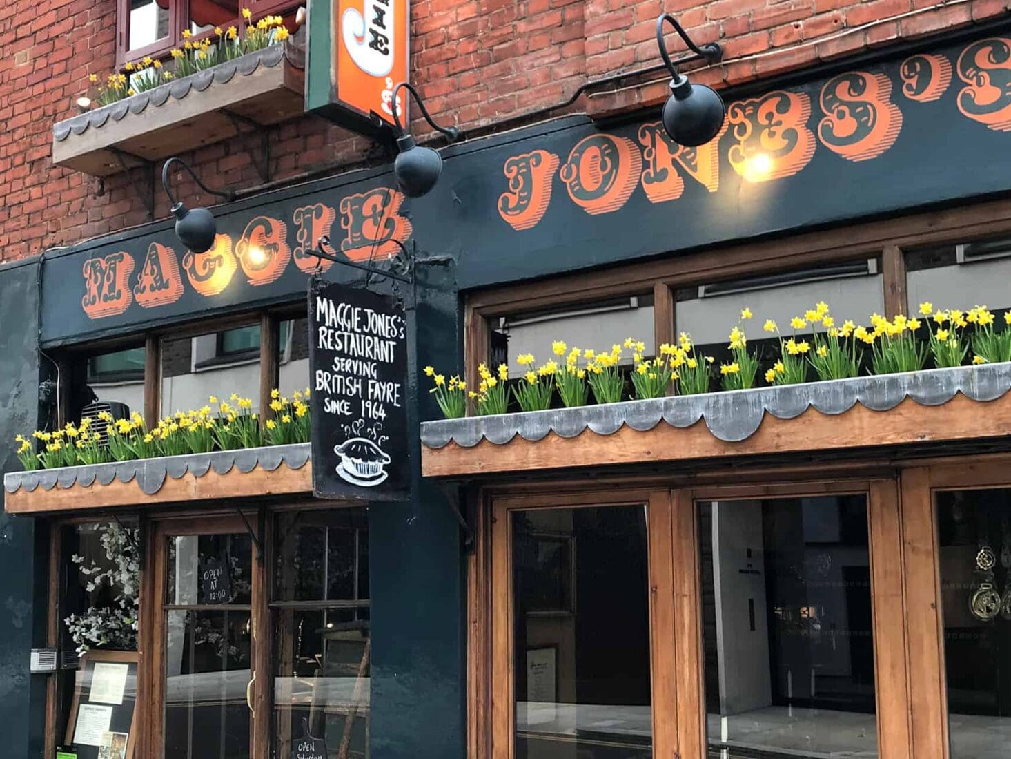 maggie jones's kensington