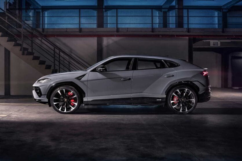 Lamborghini Urus S 05
