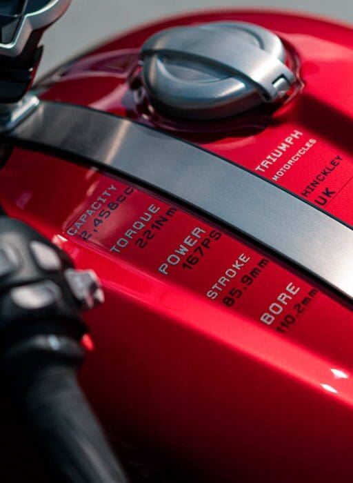 triumph rocket 3