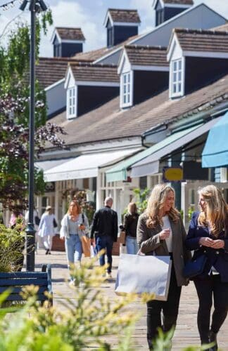 bicester village mother's day