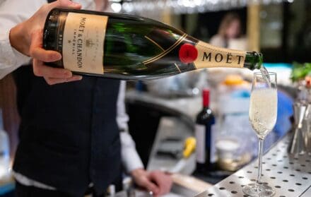 moet ll club