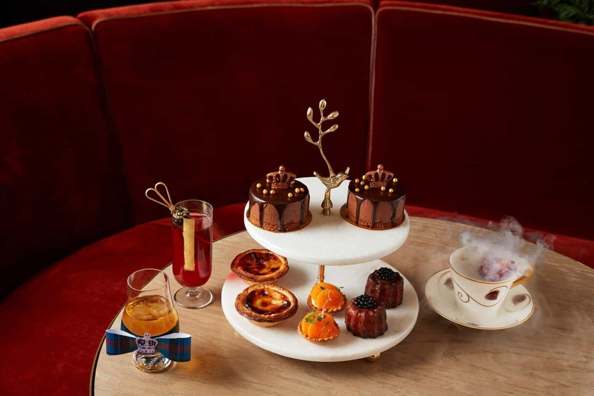 trafalgar st james tipple tea