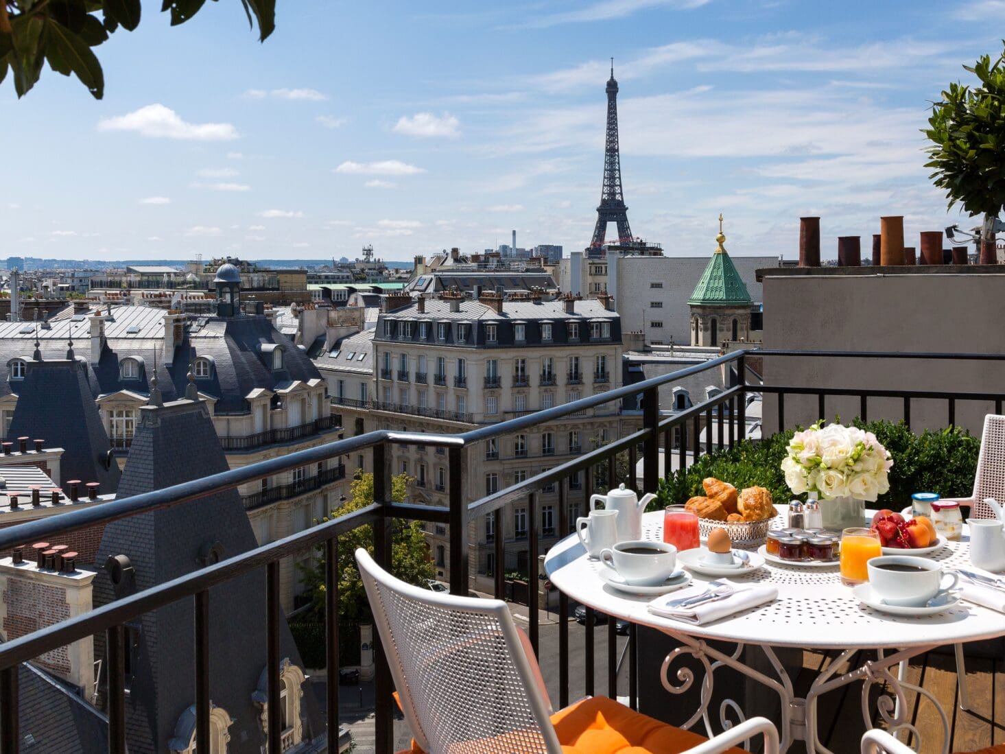 san regis hotel paris