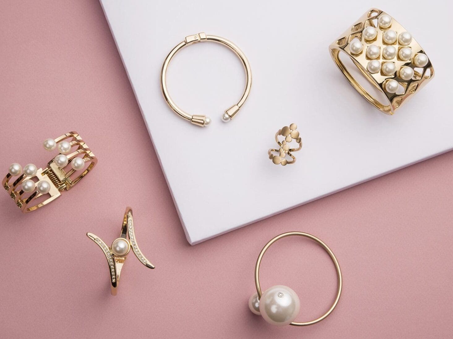 gold jewellery