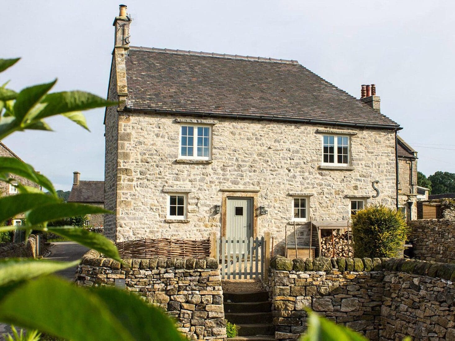 peak district barn