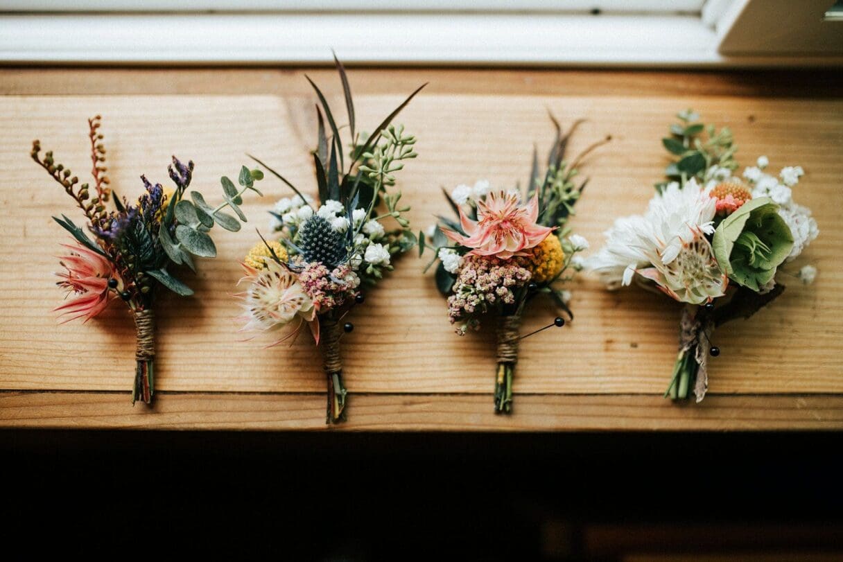 sustainable wedding flowers