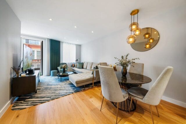 islington square homes with balconies