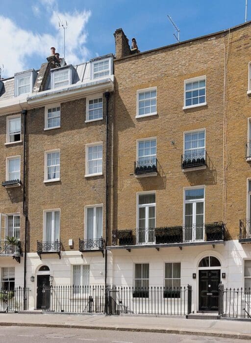 homes with balconies