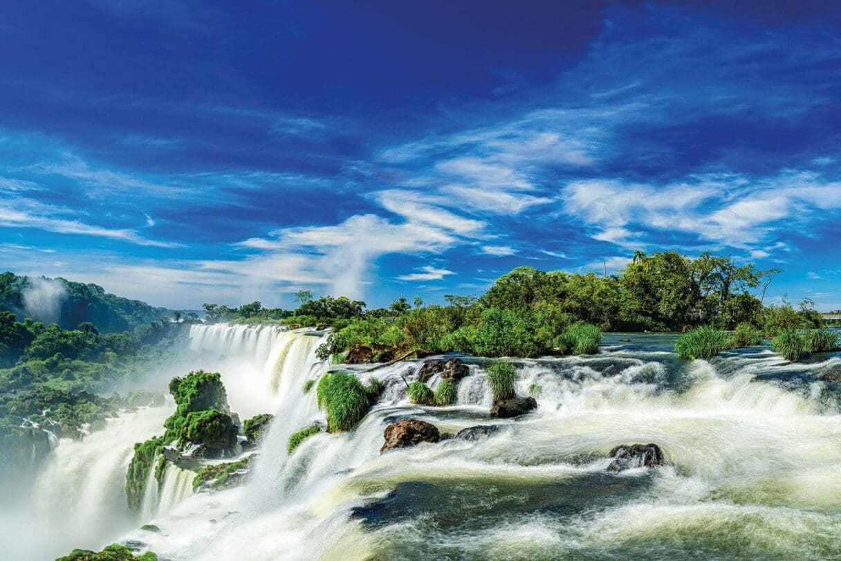 iguazu falls brazil