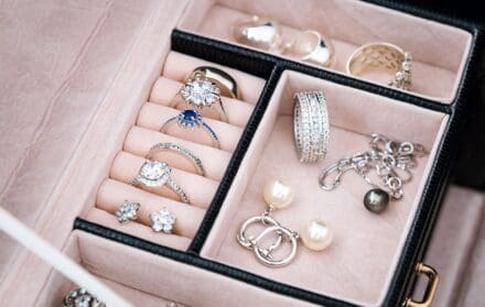 jewellery rental services
