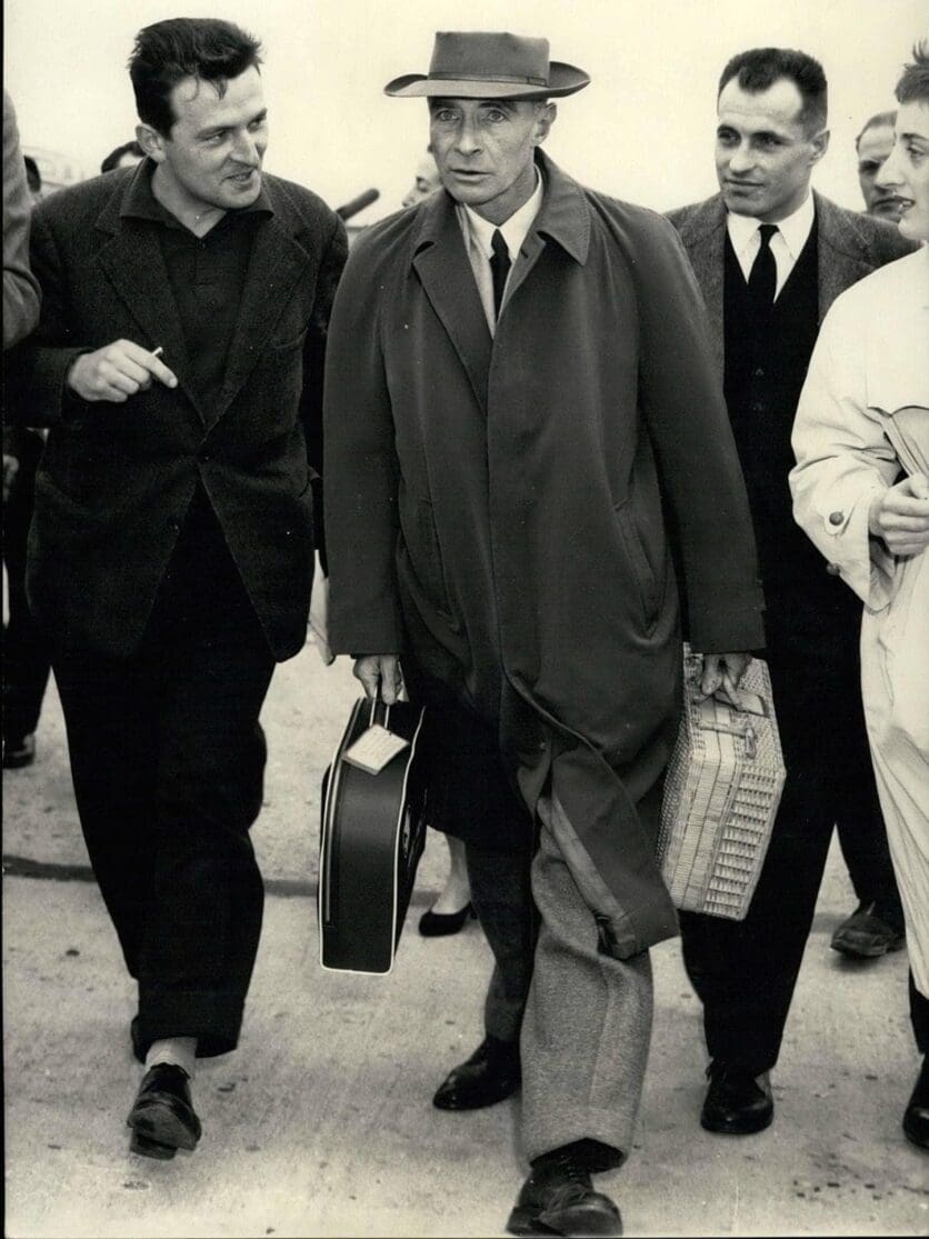oppenheimer cillian murphy christopher nolan