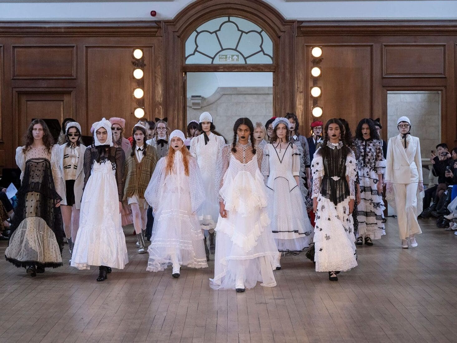 aw23 trends fashion bora aksu