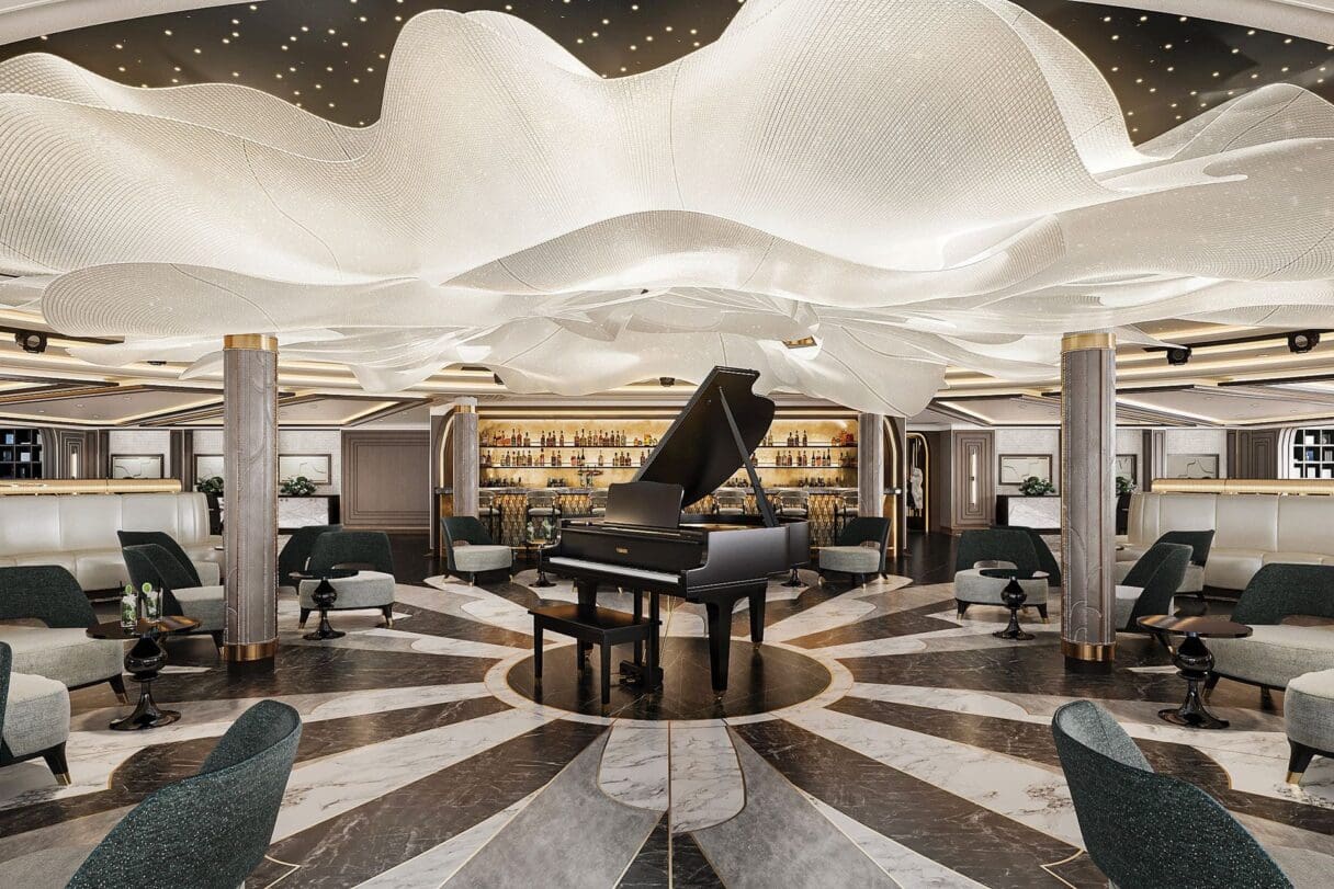 Regent Seven Seas Grandeur Observation Lounge