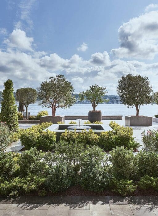 mandarin oriental istanbul gardens