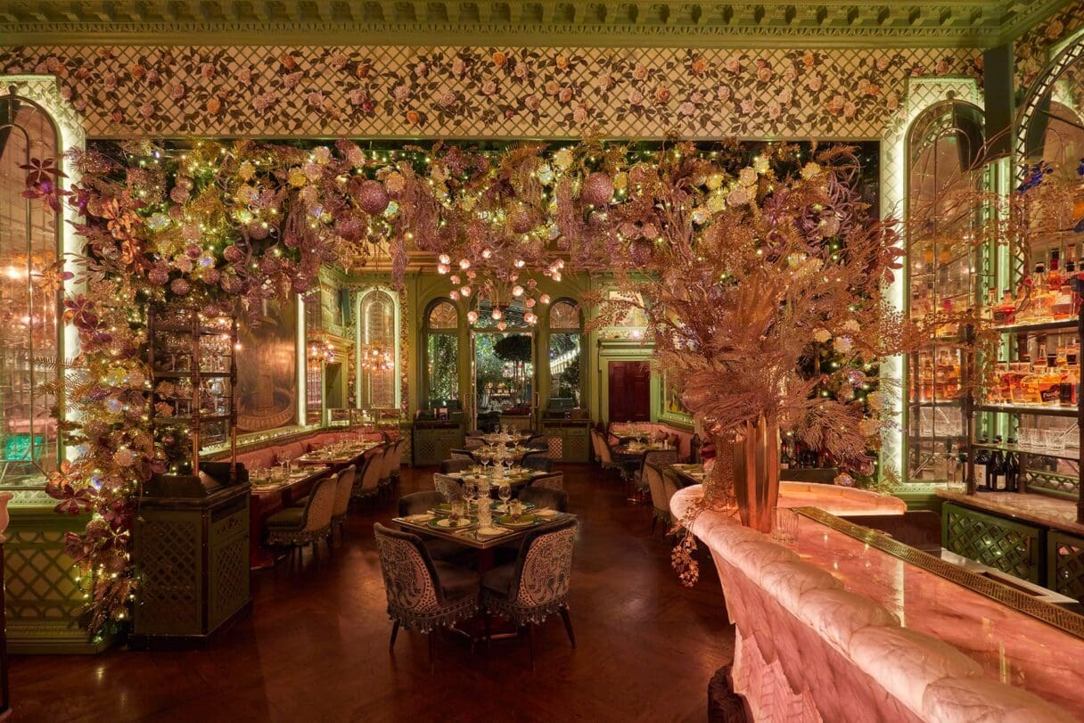 annabel's rose bar