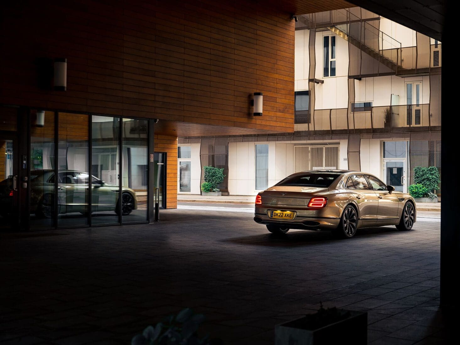 Bentley flying spur mulliner w12 review