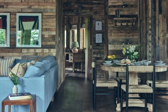 wildhive callow hall treehouse stays