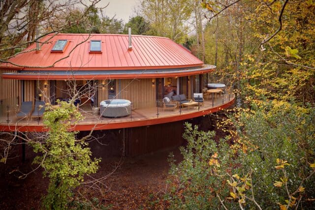 chewton glen treehouse stays