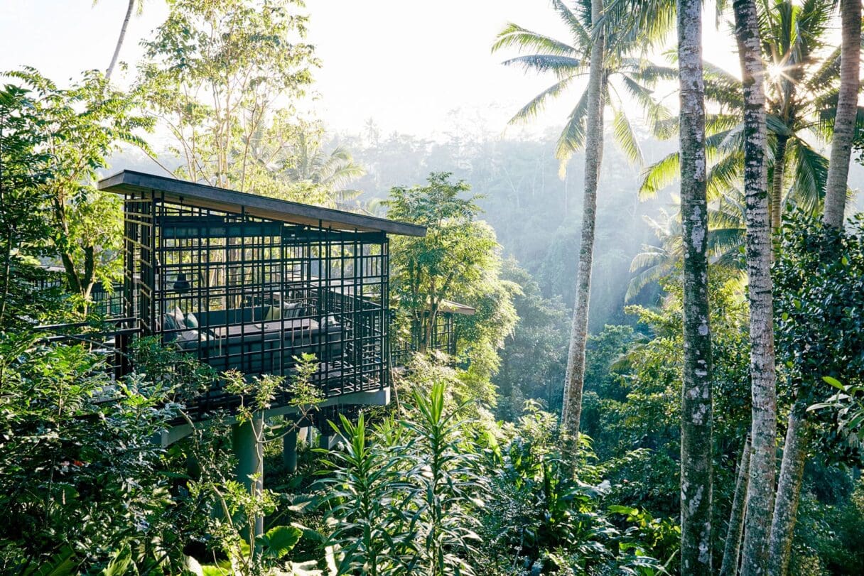 hoshinoya bali cafe gazebo