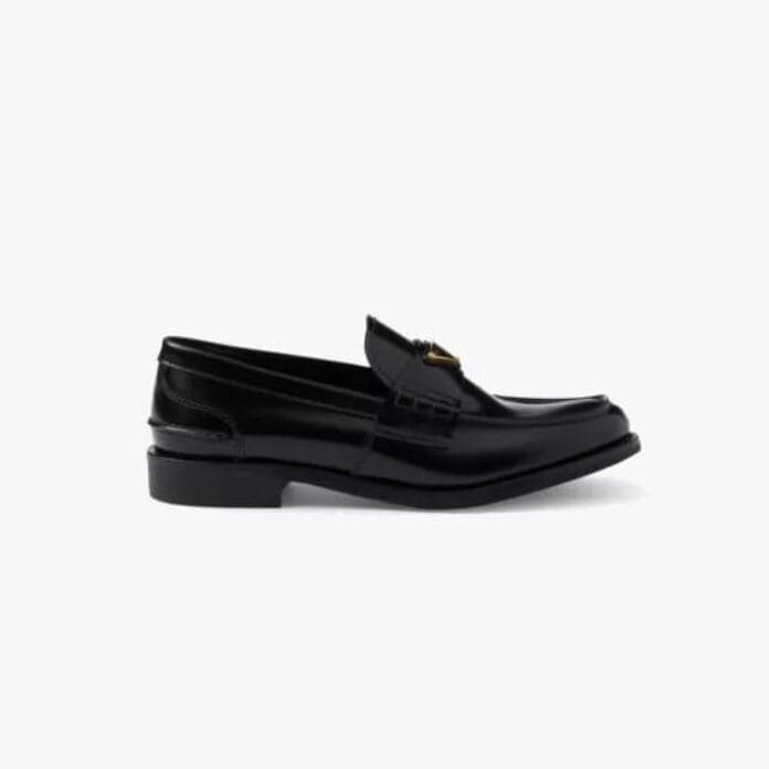 Prada logo-plaque leather loafers