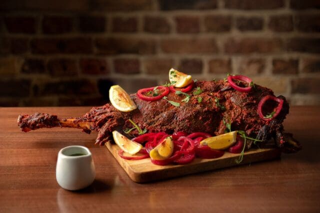 Babur, Forest Hill