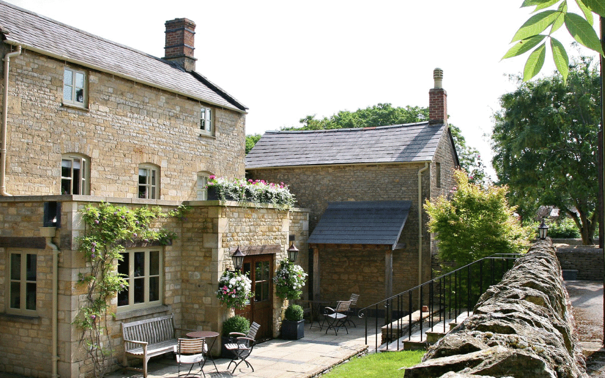 feathered nest hotel