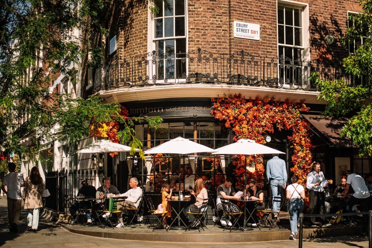 tomtom coffee house