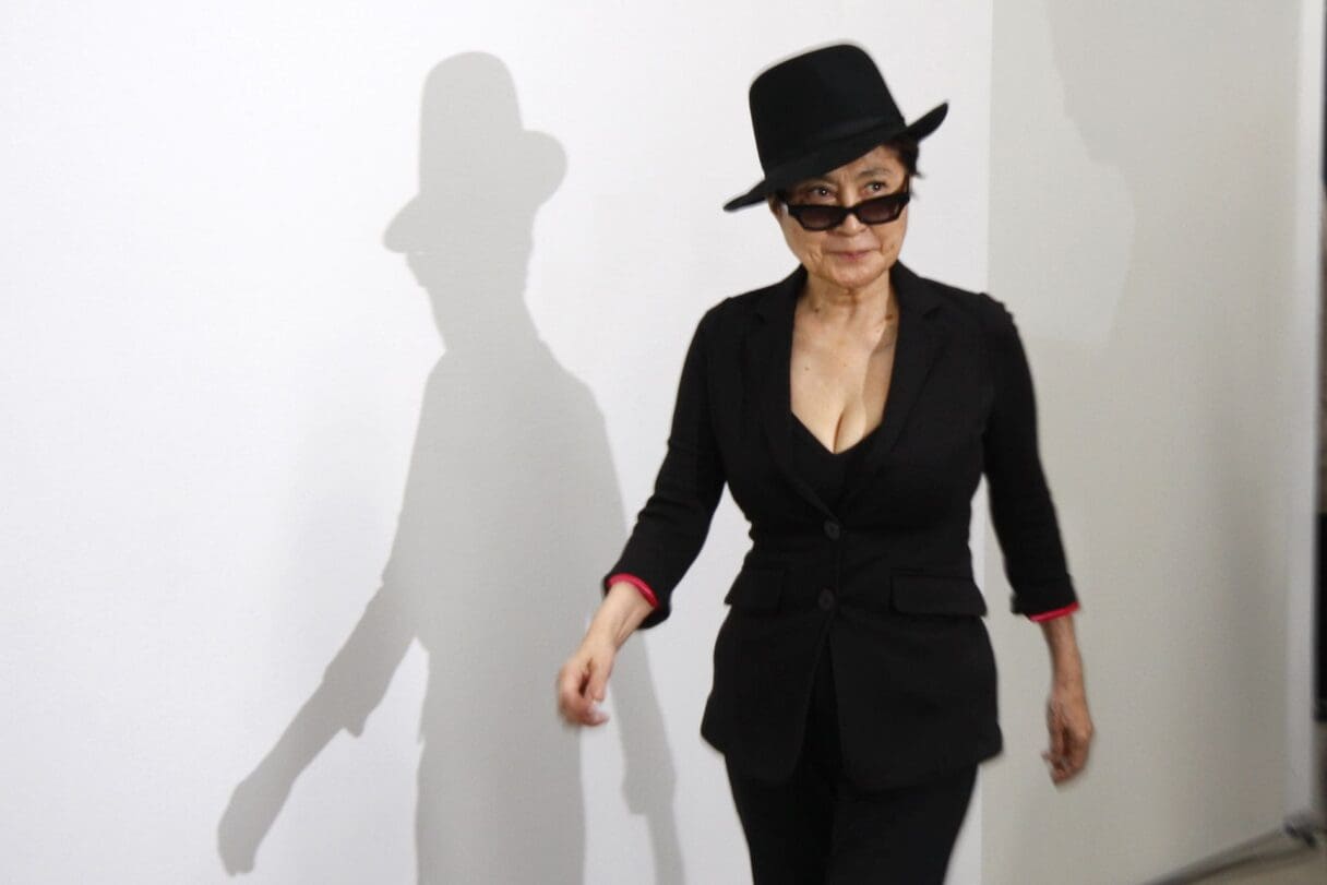 yoko ono 2010