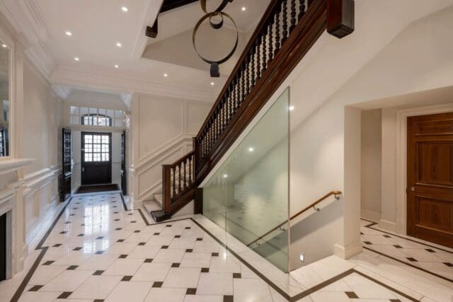 Belgravia property lygon place