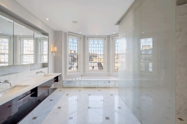 Lygon Place home bathroom