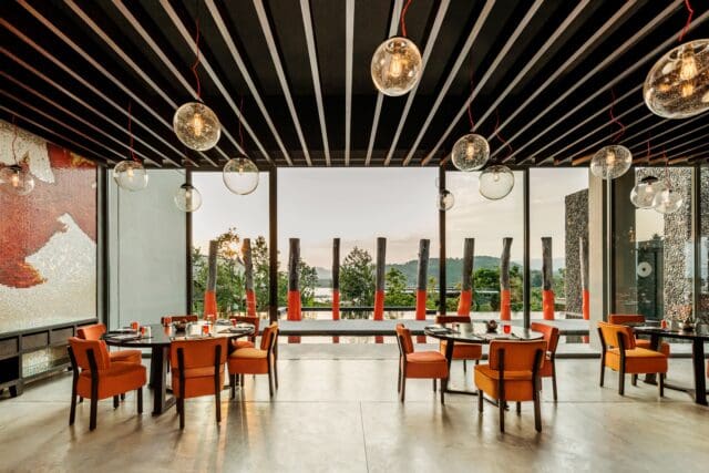 Nahmyaa como point yamu