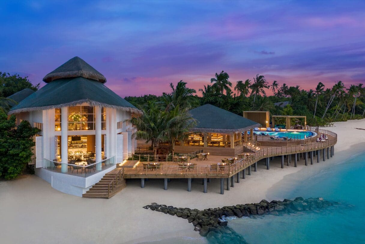 j w marriott maldives aailaa restaurant