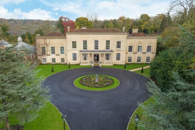newland park property
