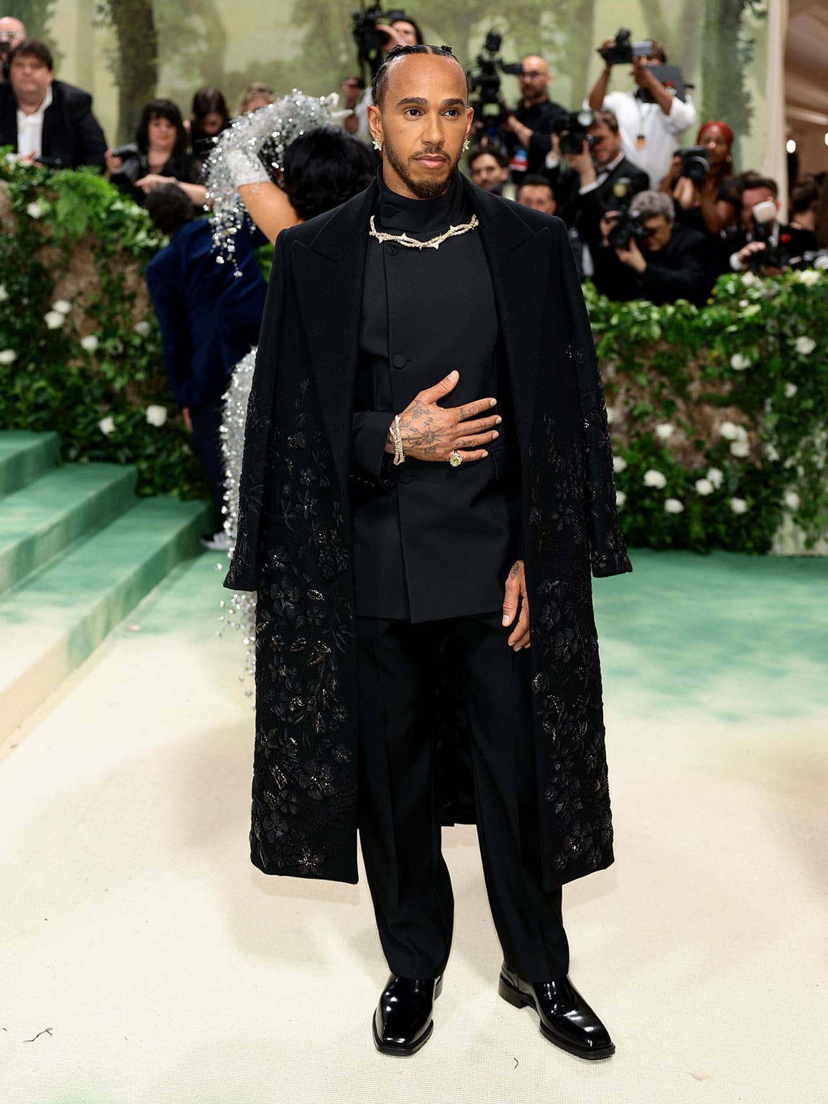 lewis hamilton burberry met gala