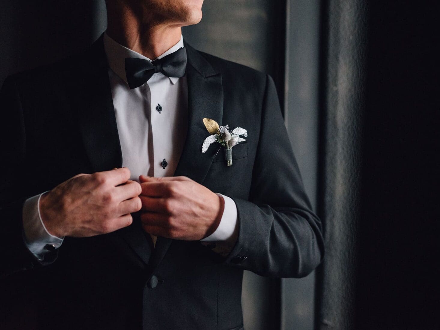 what to wear to a wedding men