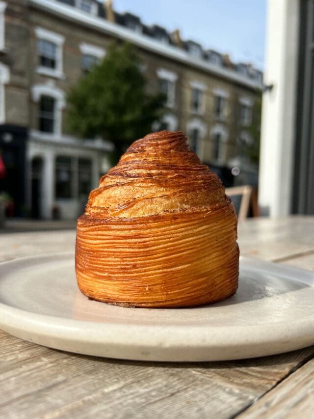Layla, Ladbroke Grove