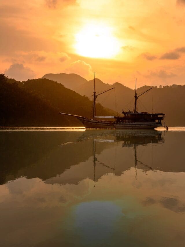 prana by atzaro yacht sunset