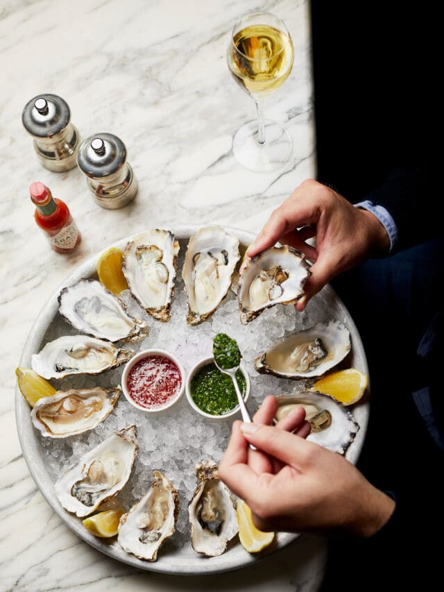 sam's riverside oysters