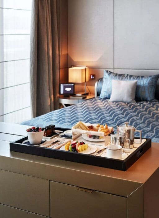 armani hotel milan