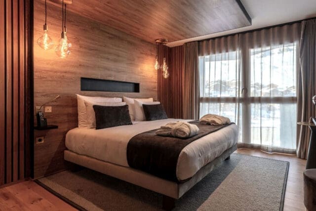 hotel diamond rock