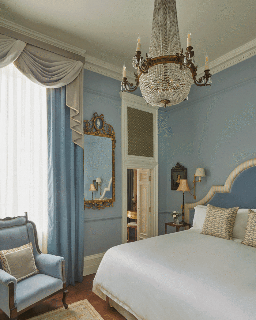 henry's townhouse cassandra room